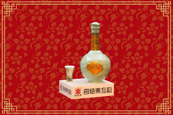 附近收购：凤山县回收四特酒